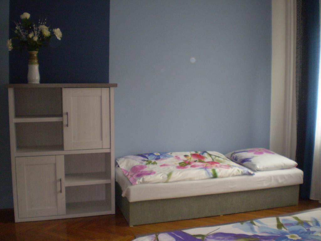 Apartman Pro 4 Osoby Ceska Skalice Bilik gambar